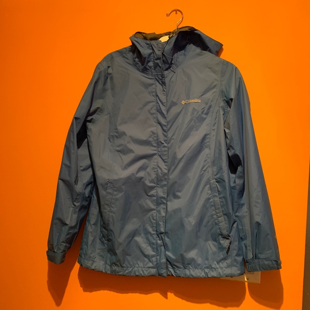 Columbia lightweight blue rain jacket